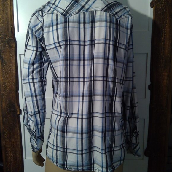BKE Men's Long Sleeve Button-Up Blue and White Plaid Shirt (Size Medium) - Picture 5 of 10